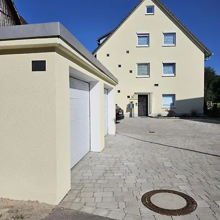Laendlich Gelegene Ruhige